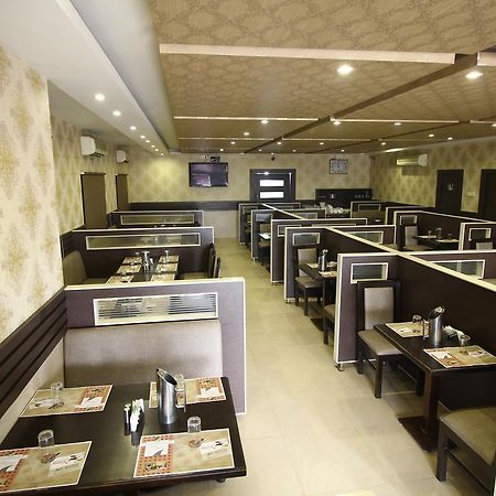 Vels Hotel 퐁디셰리 외부 사진